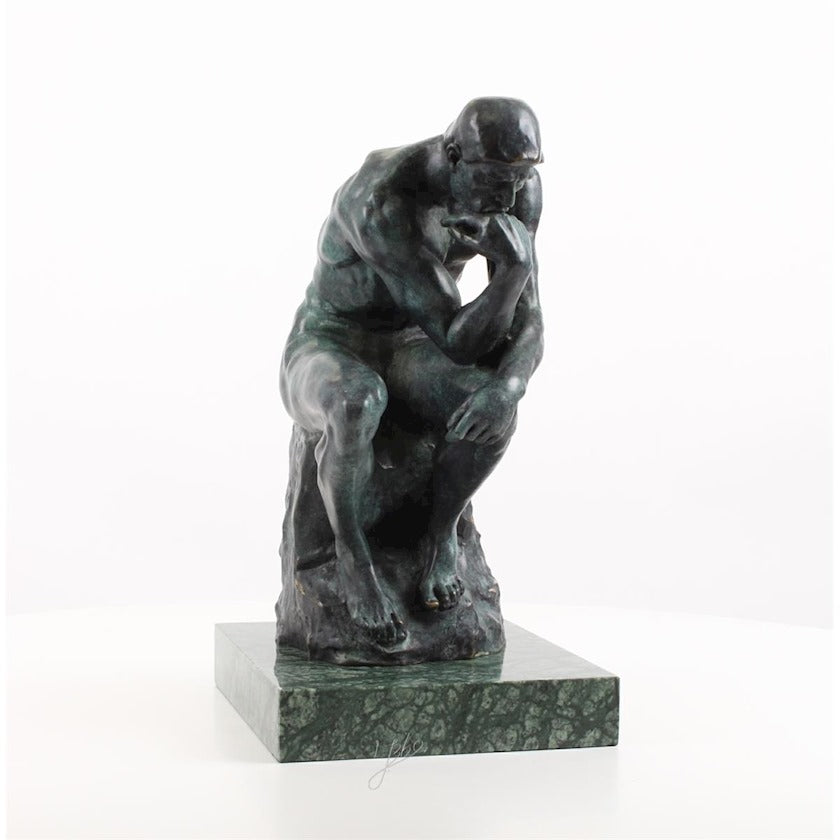 Bronzen beeld van de Denker