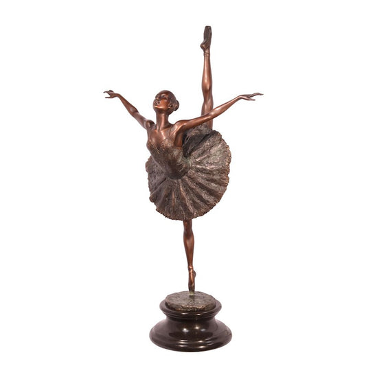 Bronzen beeld van een dans in uitvoering door een balletdanser of balletdanseres